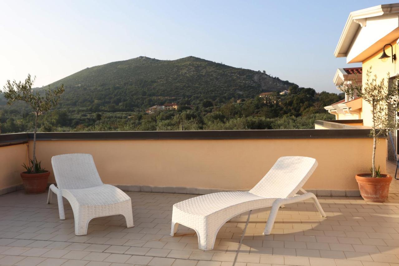 B&B Oliveto Caserta Buitenkant foto